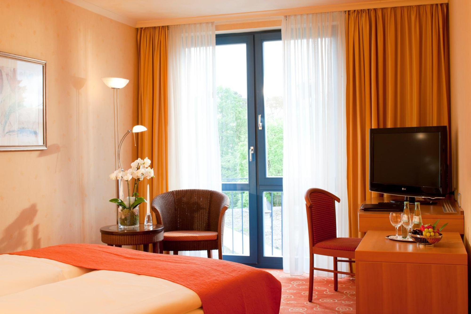 Vital Hotel Westfalen Therme Wellness Resort & Spa Bad Lippspringe Exterior photo