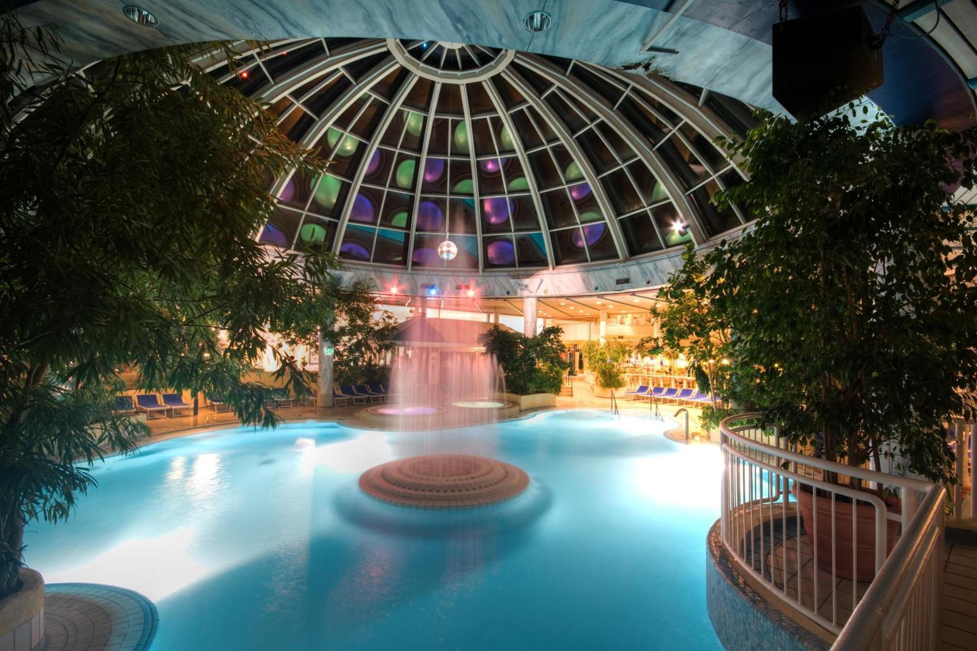 Vital Hotel Westfalen Therme Wellness Resort & Spa Bad Lippspringe Exterior photo